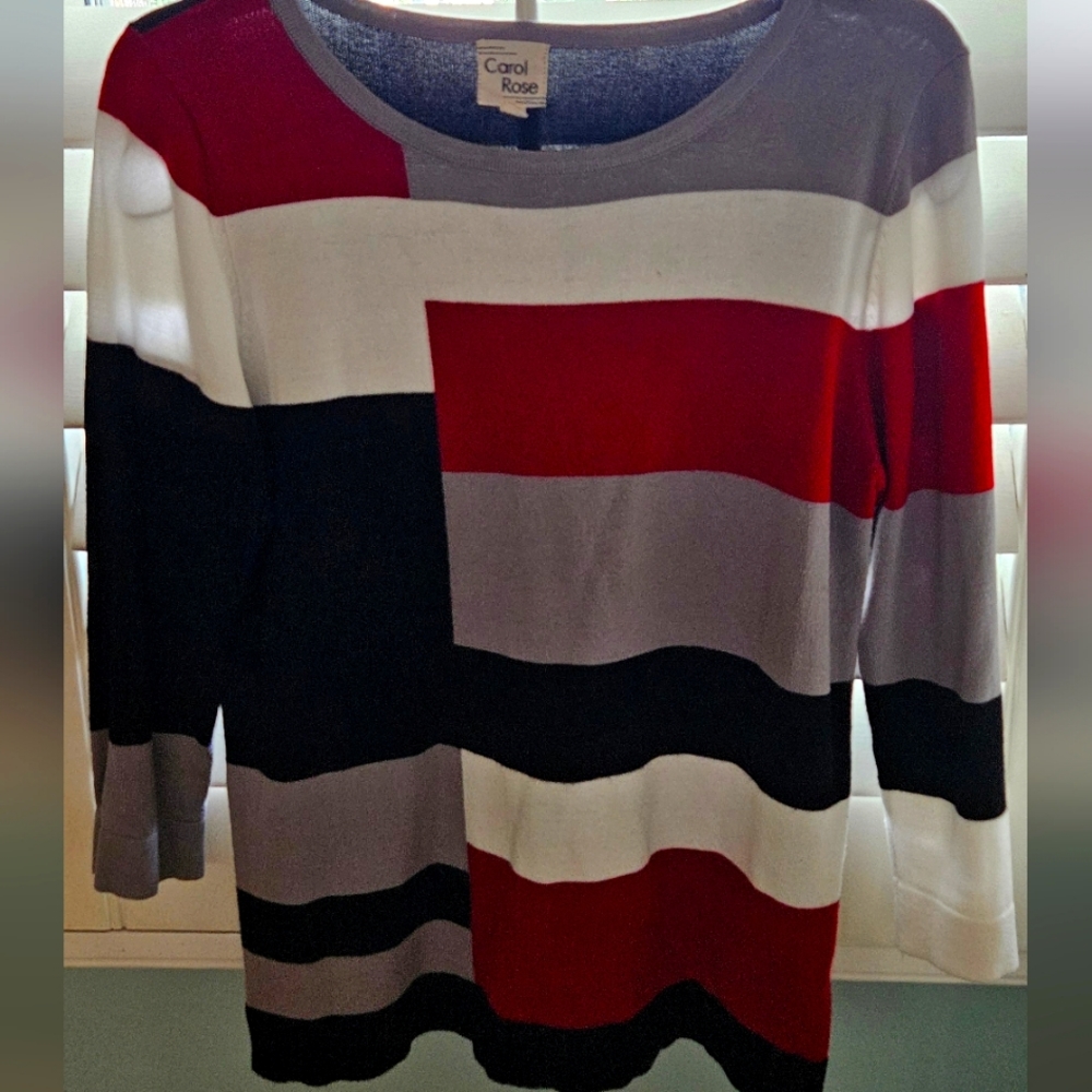 Light sweater - Picture 1 of 1